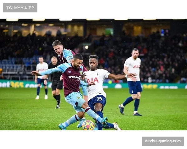 热刺在欧冠中大胜豪门对手 展现强势实力轻松取胜